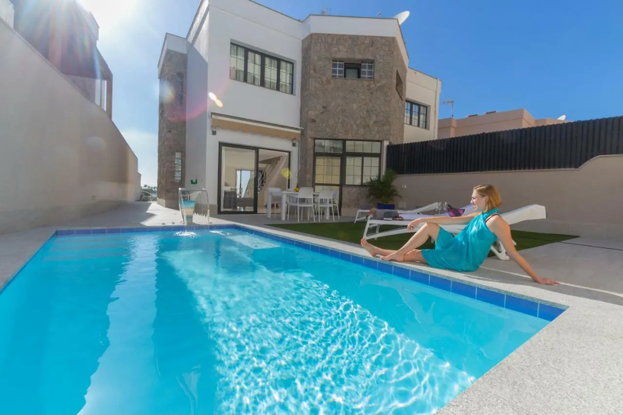 Villa Amadores N6 Puerto Rico  Spanje