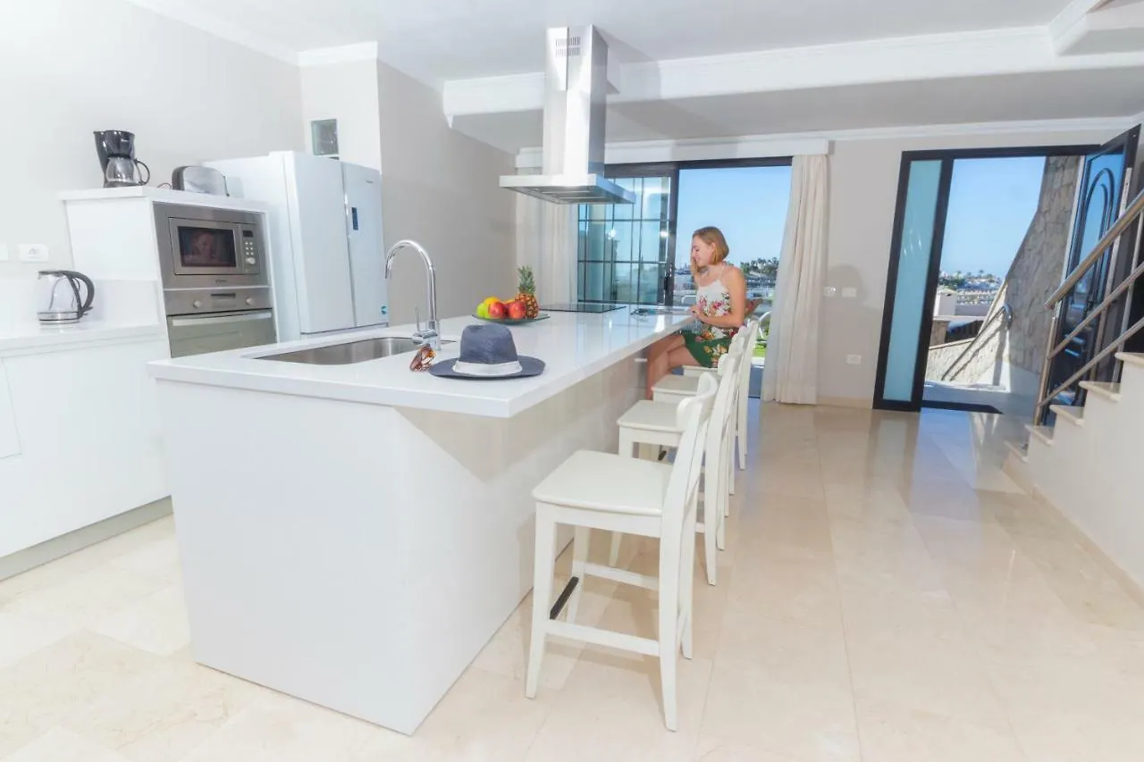 Villa Amadores N6 Puerto Rico  Spanje