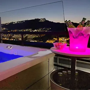 Mogan Mall, Con Jacuzzi Y Playstation 5 Villa
