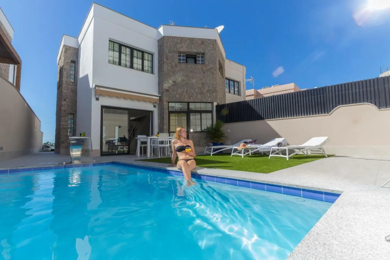 Villa Amadores N6 Puerto Rico  Spain