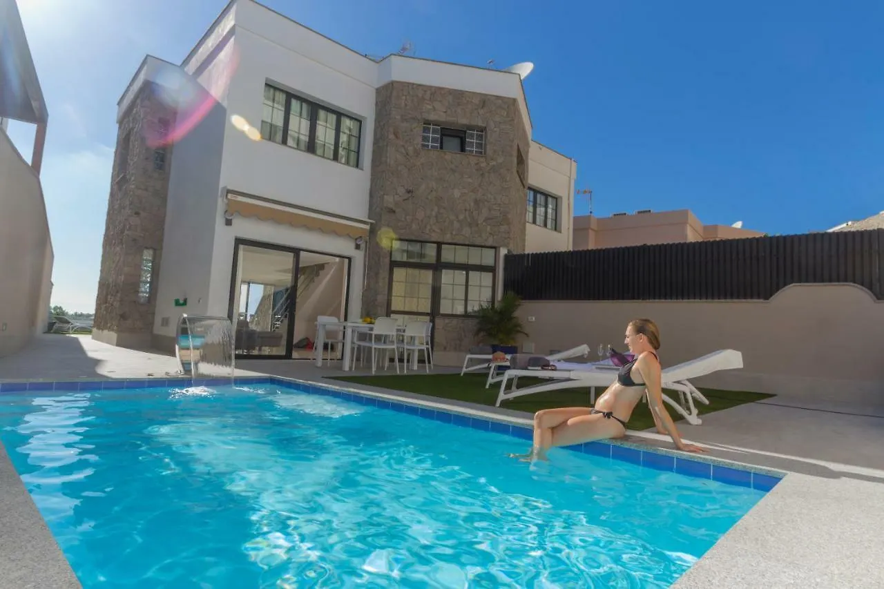 Villa Amadores N6 Puerto Rico  Spain
